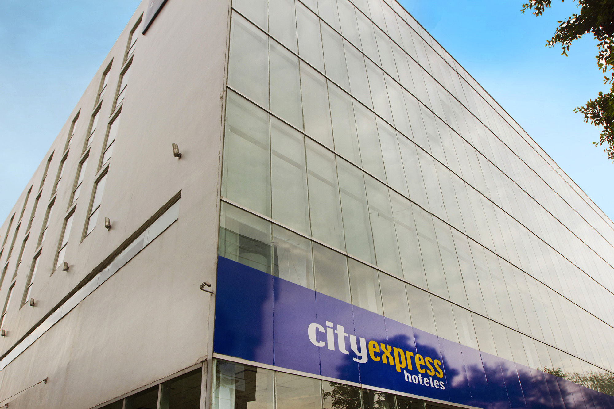 City Express Plus By Marriott Ciudad De Mexico Insurgentes Sur Exteriör bild